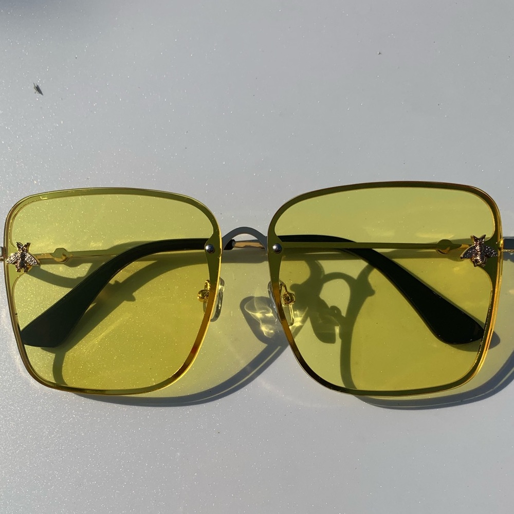 Yellow HoneyBee Sunglasses